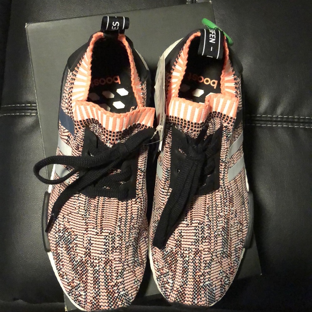 Adidas NMD R1 Pink/Black